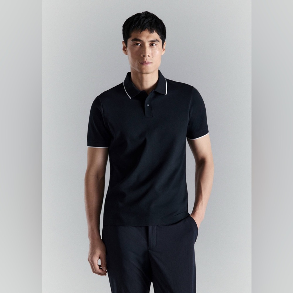 NWT MANGO PerformanceComfort-Stretch Pique COOLMAX Polo in Navy